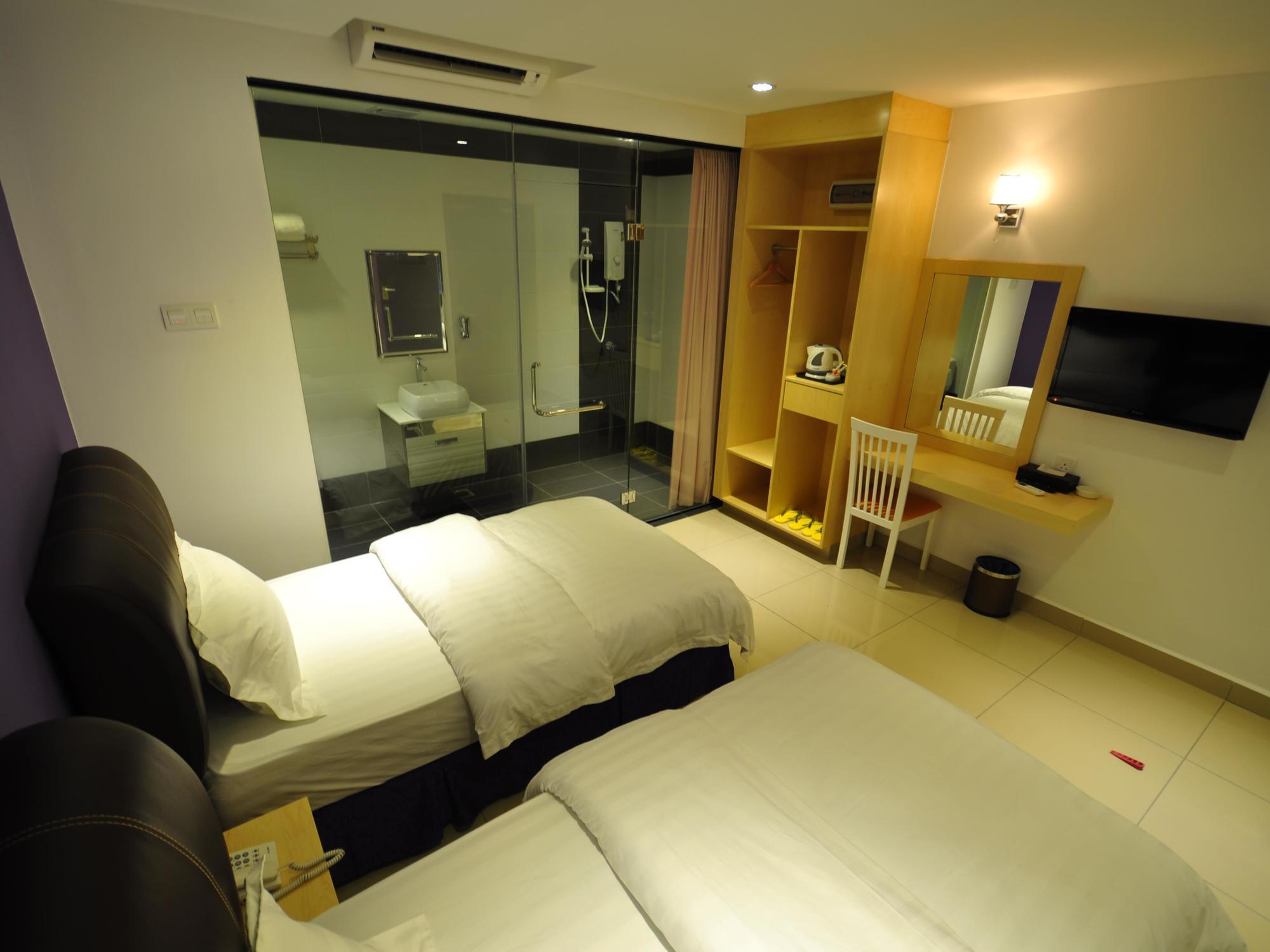 East Sun Hotel Sekinchan Exterior foto